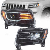 VLAND Jeep Grand Cherokee WK2 front headlights showing upgraded styling and visibility