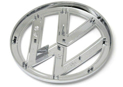 Volkswagen emblem 5G0-853-601-2ZZ packaging view supports easy replacement