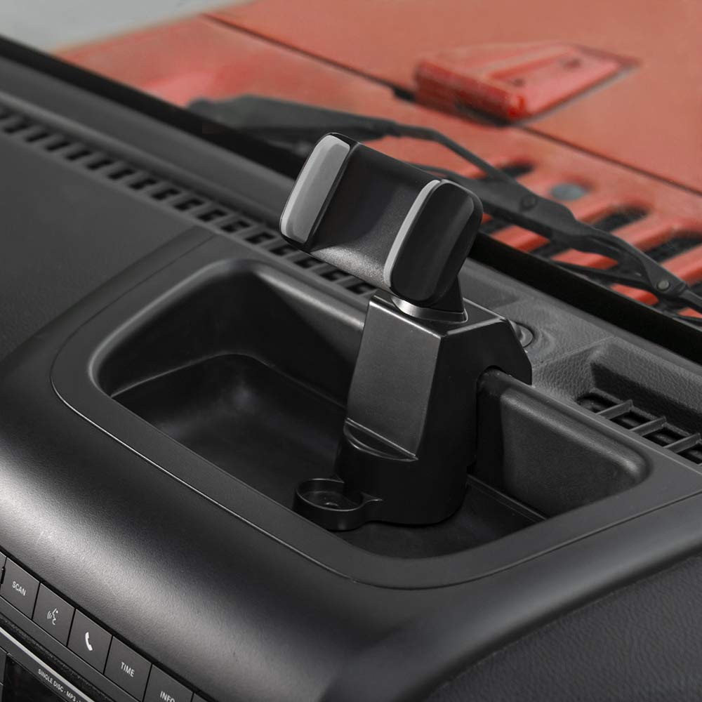 Voodonala Jeep JK compatibility enables seamless smartphone use.