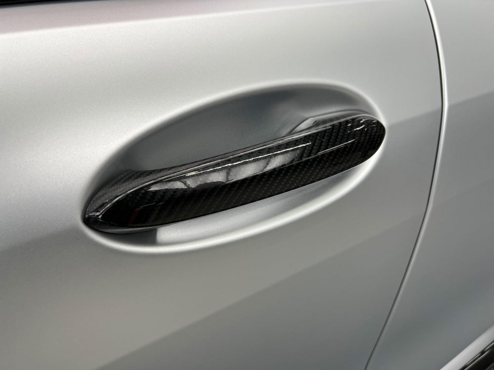 VViViD ColorFusion dry and wet application on a vehicle surface.