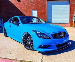 Texture close-up of VViViD Smurf Blue gloss wrap emphasizes premium surface detail and realism.