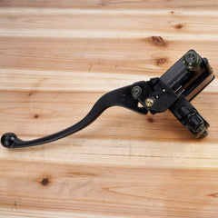 WEIYINGSI banjo bolt 10x1.25mm thread ensures secure hose connection.