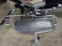 WOWTK heel-toe rear lever close-up, space for larger boots