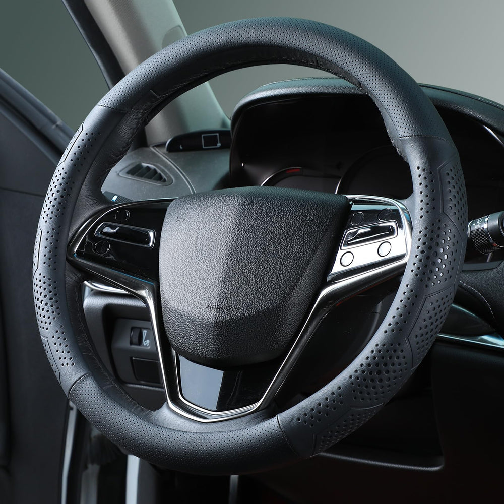 Yangday leather steering wheel cover showing non-slip breathable grip for Toyota.