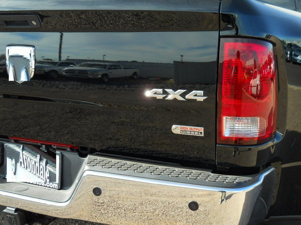 Yoaoo chrome emblem on truck highlighting weatherproof exterior use