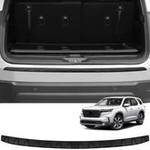 YOJOJOCO rear bumper protector on Honda Pilot protects the rear sill from scratches.