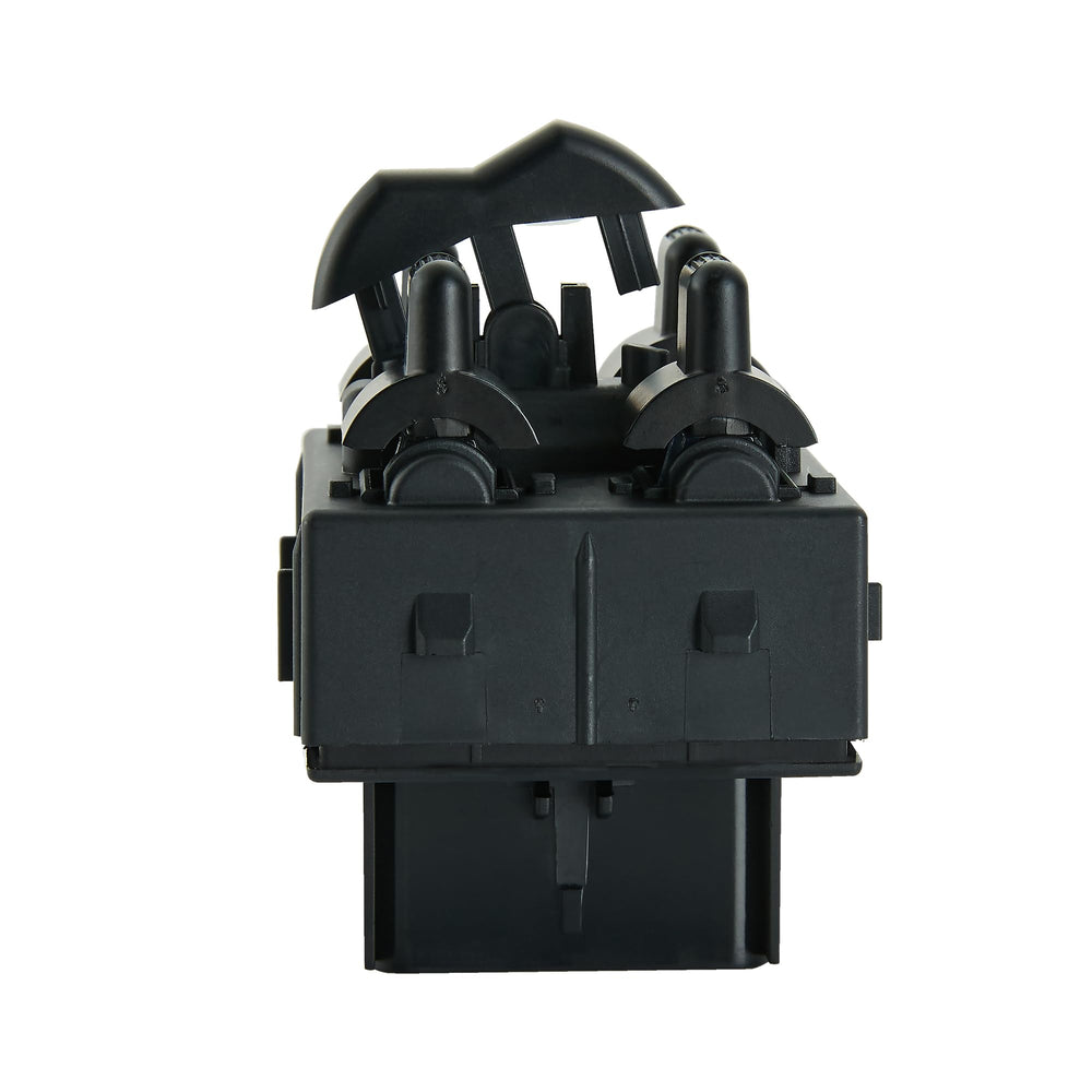 Connector pins and socket alignment for secure contact