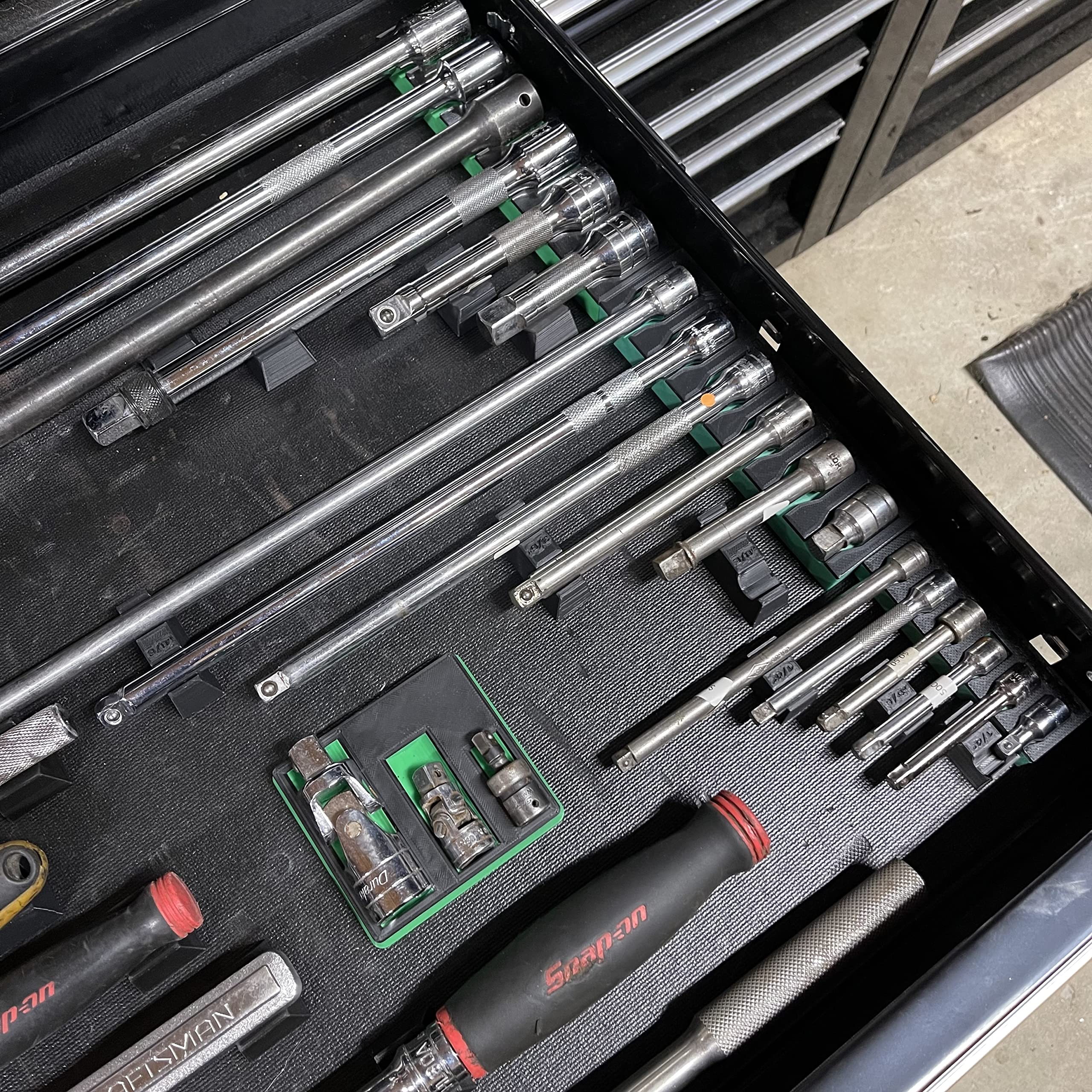 3D Tool Trays MagAttach 90-percent-fit design fits most chrome extensions