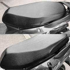 Abizarch seat cover rain-test demonstrates water-repellent surface