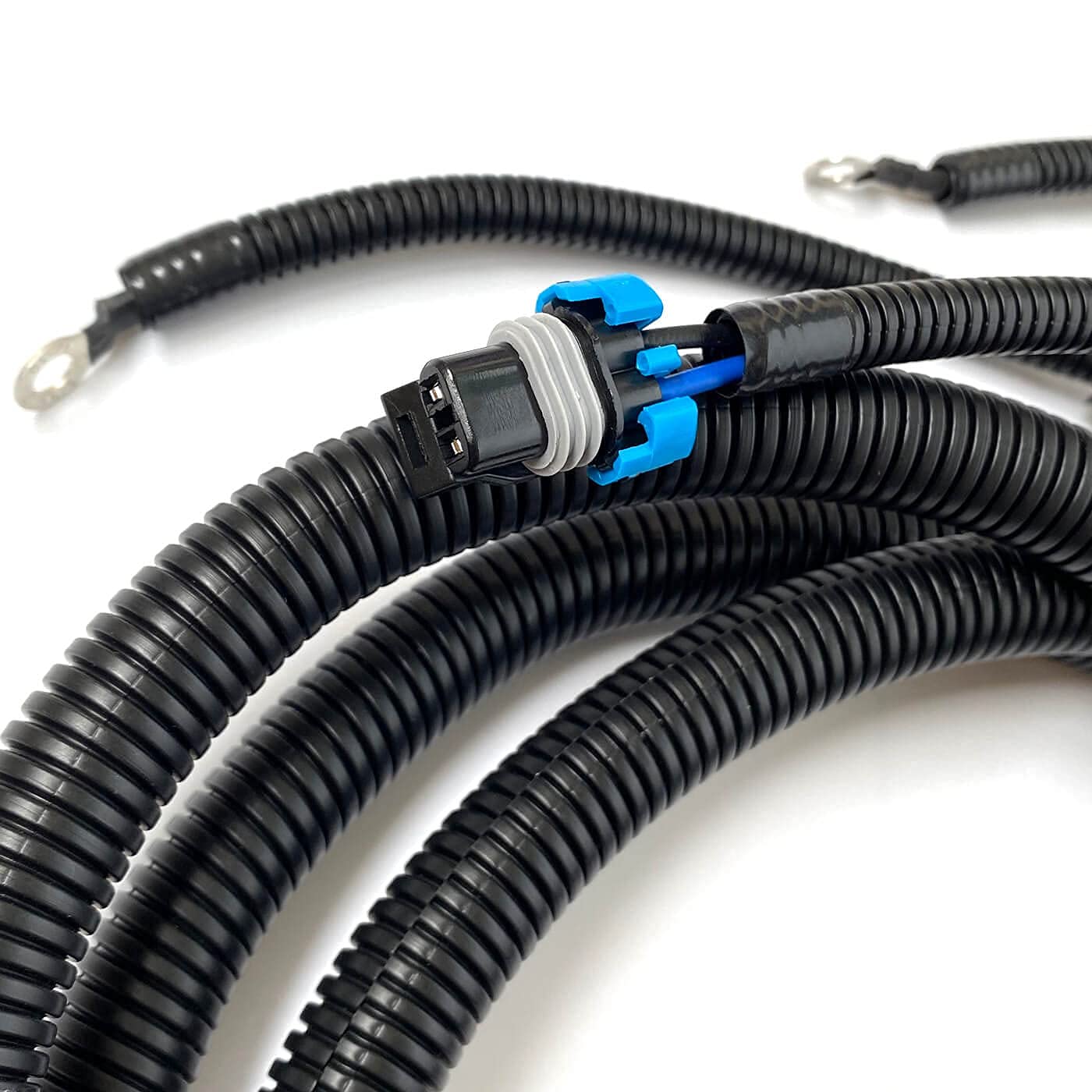 ACCYPRO harness detail with ABS plastic and metal terminals for durability