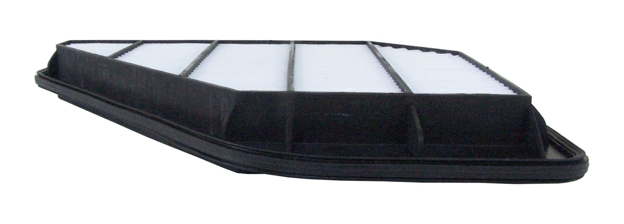 ACDelco A3083C air filter front view highlighting tight seal and filtration efficiency for GM engines.