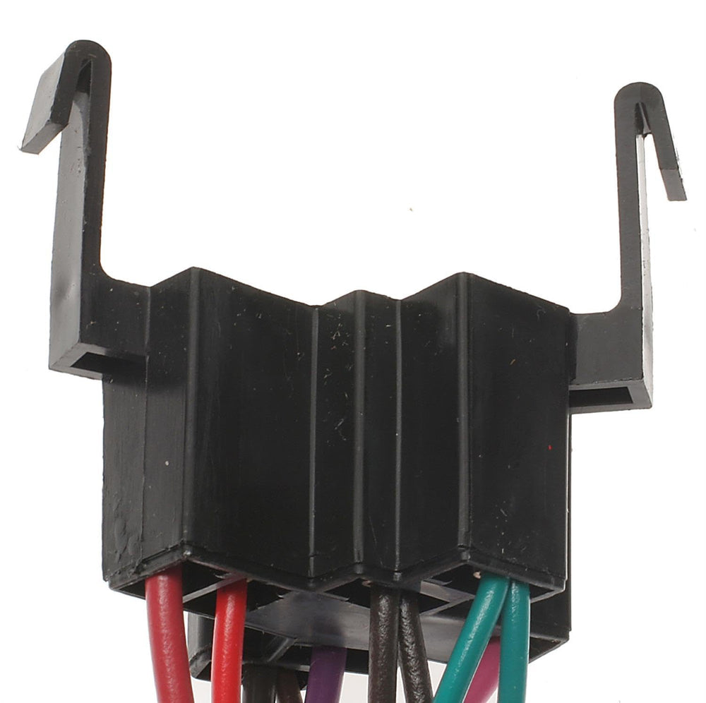 ACDelco Gold PT1964 ignition switch connector cover protects the harness in harsh conditions.