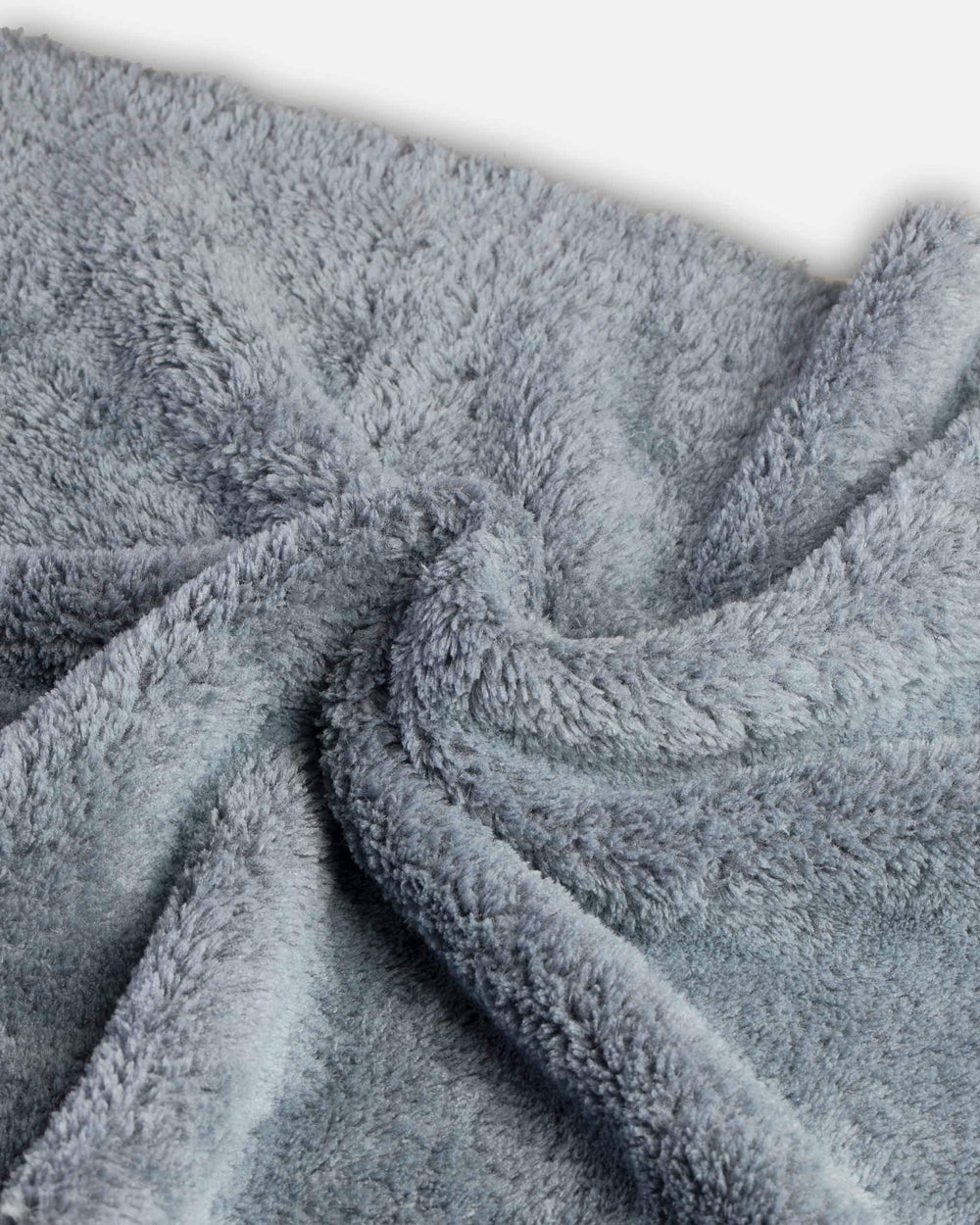 Adam's Borderless Grey Microfiber Towel edge-free detailing for safe surfaces.