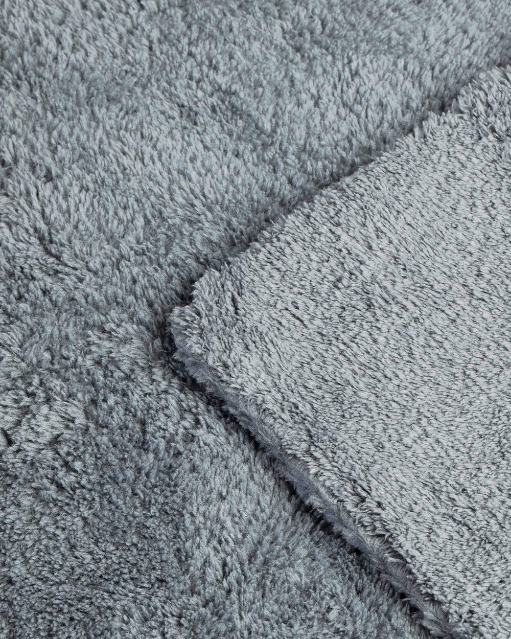 Adam's Borderless Grey Microfiber Towel interior cleaning without scratches.