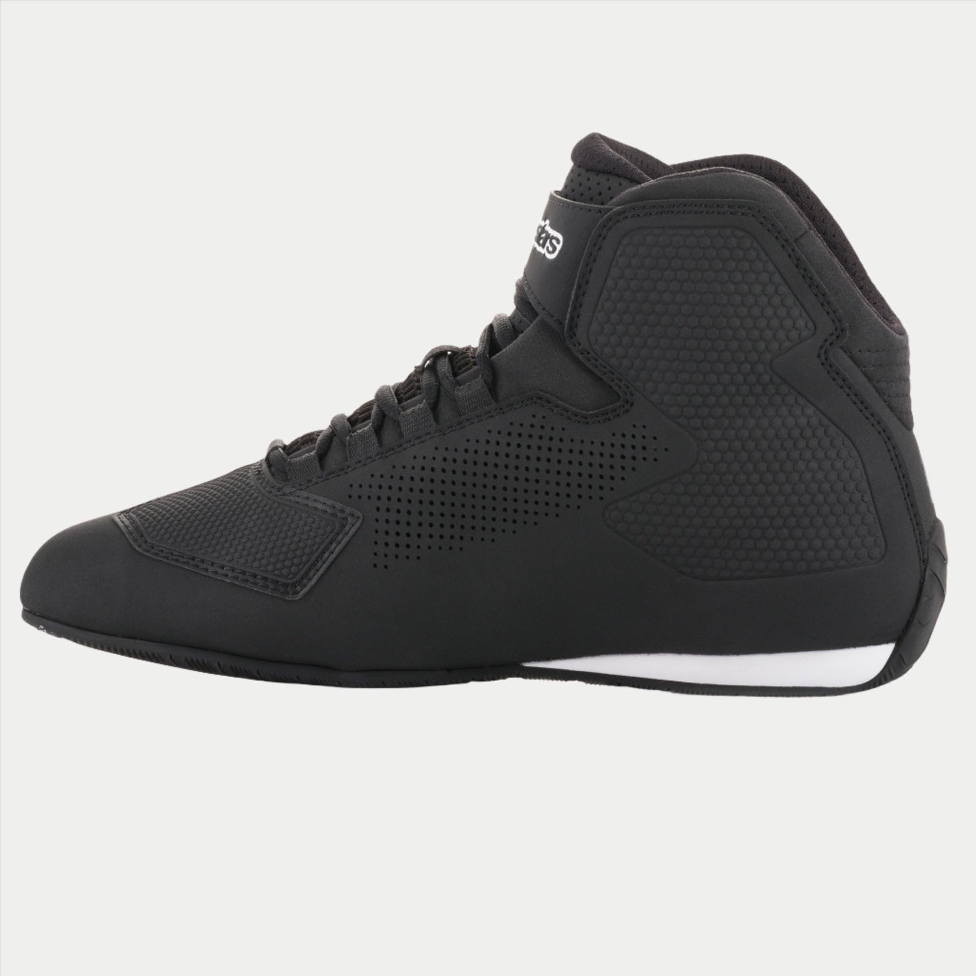 Alpinestars Sektor quick-lace closure with strap for a snug fit.