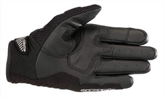 Alpinestars SMX-1 Air V2 gloves knuckle protector close-up shows CE-rated safety.