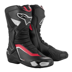 Alpinestars SMX-6 V3 ankle brace detail, showcasing biomechanical support and protection.