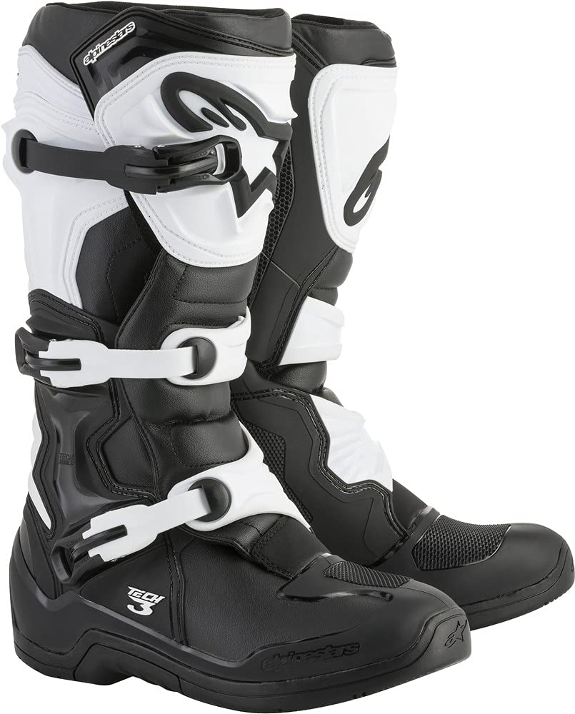 Alpinestars Tech 3 boot sole design for peg control