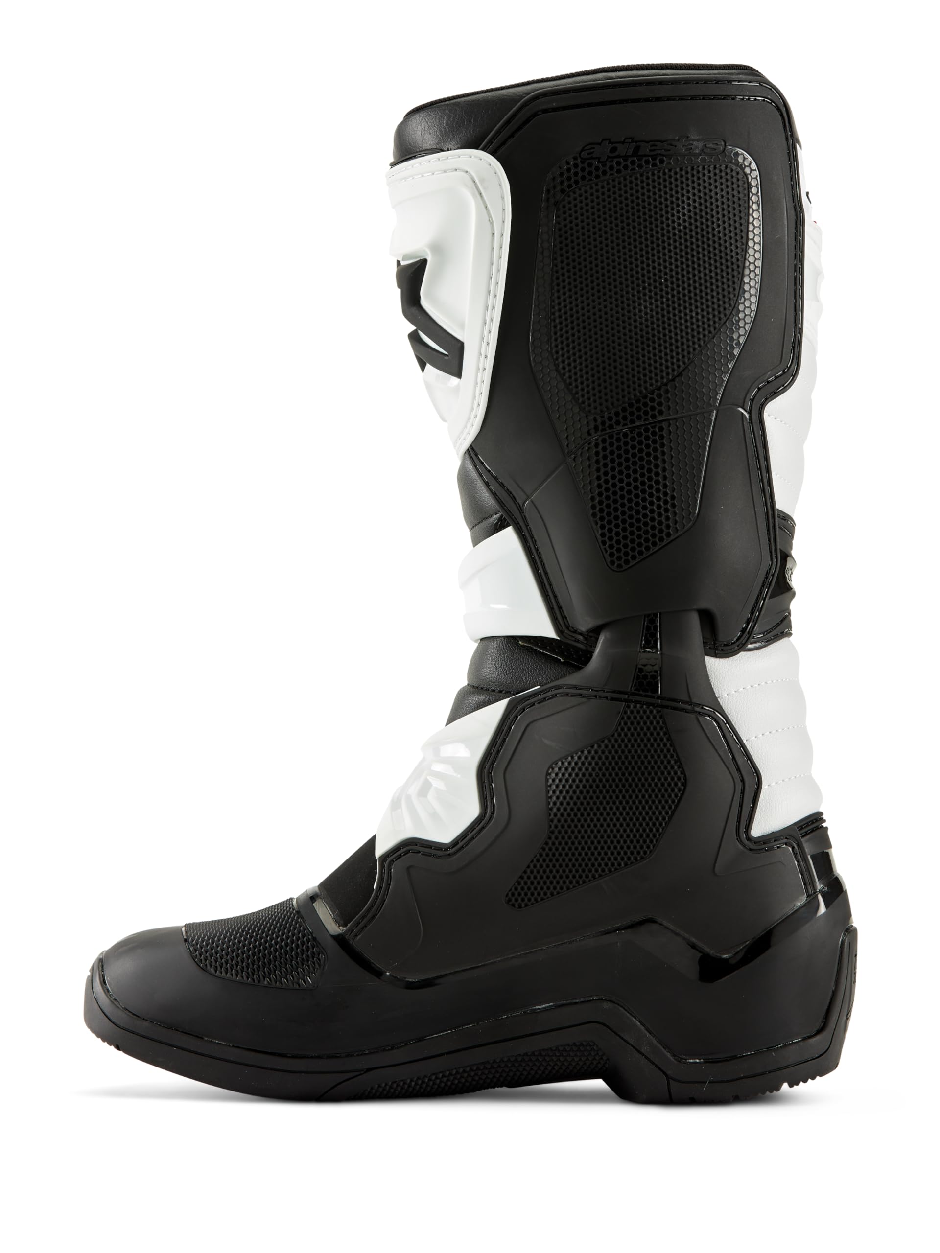 Alpinestars Tech 3 three-buckle closure ensures a secure fit.