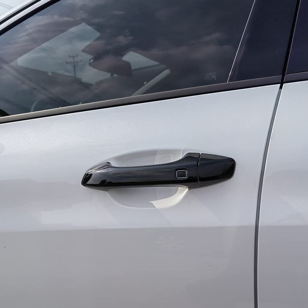 AOKIO on-car shot reveals smooth black contrast on Kia K5
