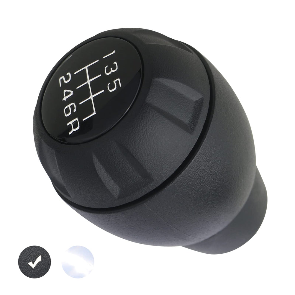 APPERFiT shift knob 6-speed close-up for a secure grip in Jeep Wrangler JK.