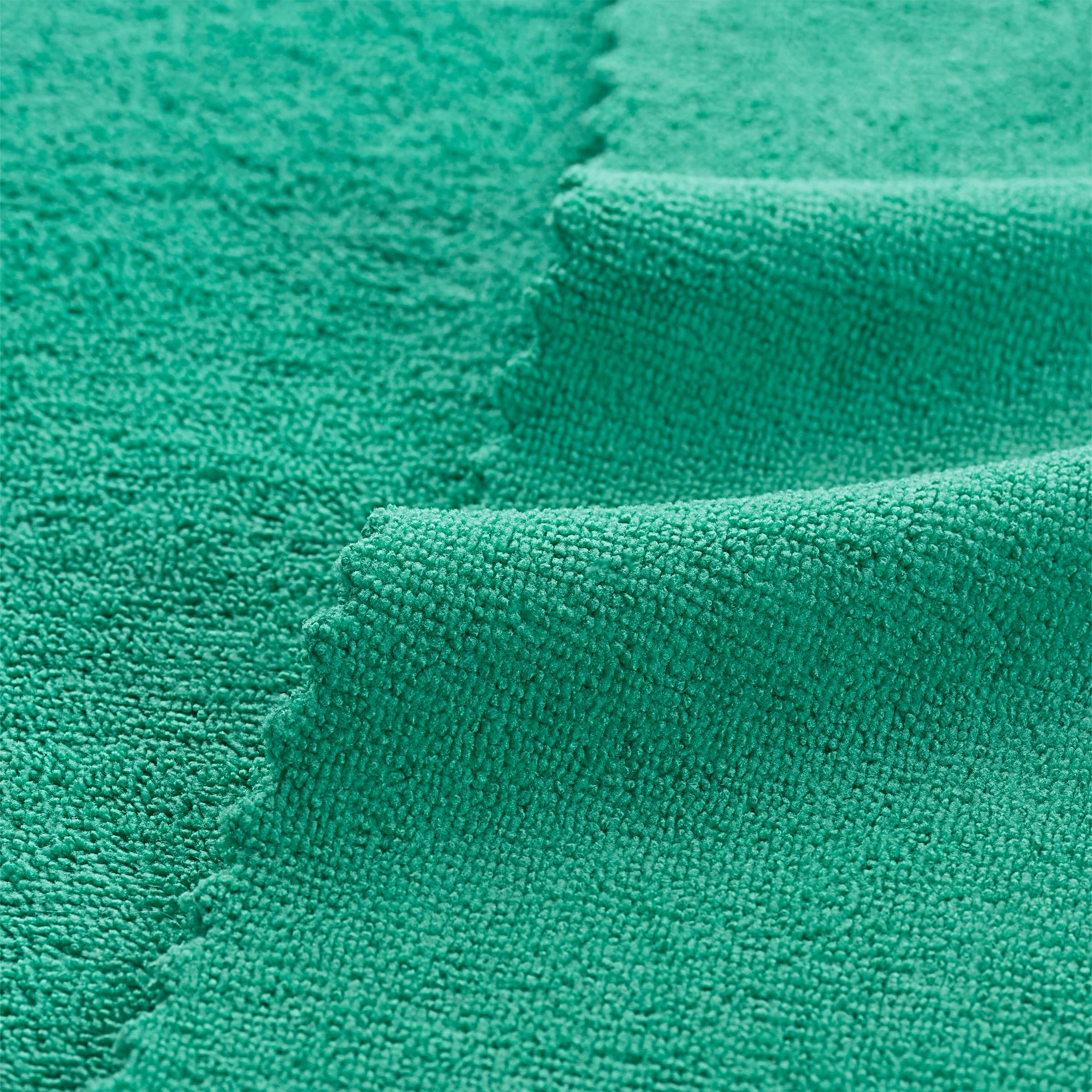 Arkwright Smart Rags in automotive detailing delivering lint-free results