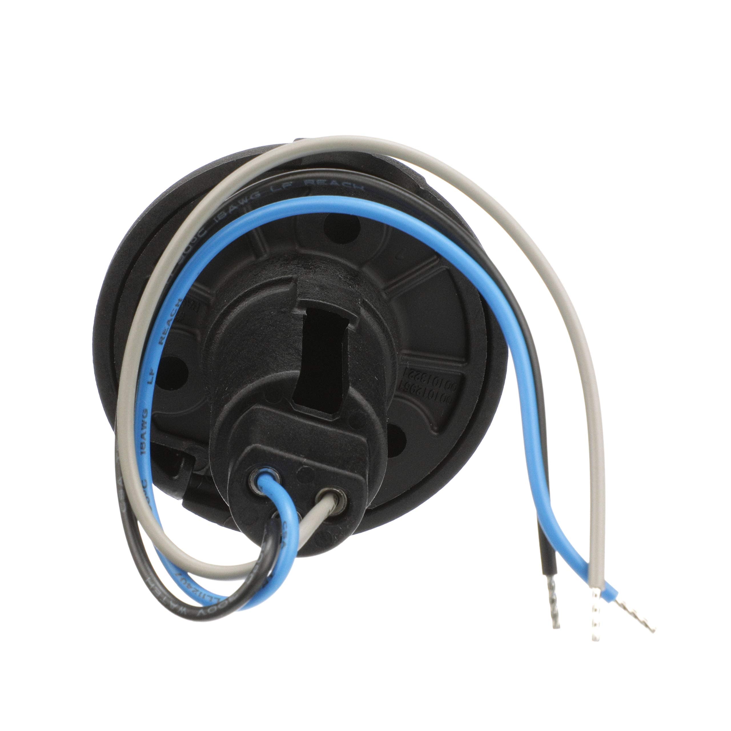 Attwood LightArmor base low-profile housing helps prevent water pooling.