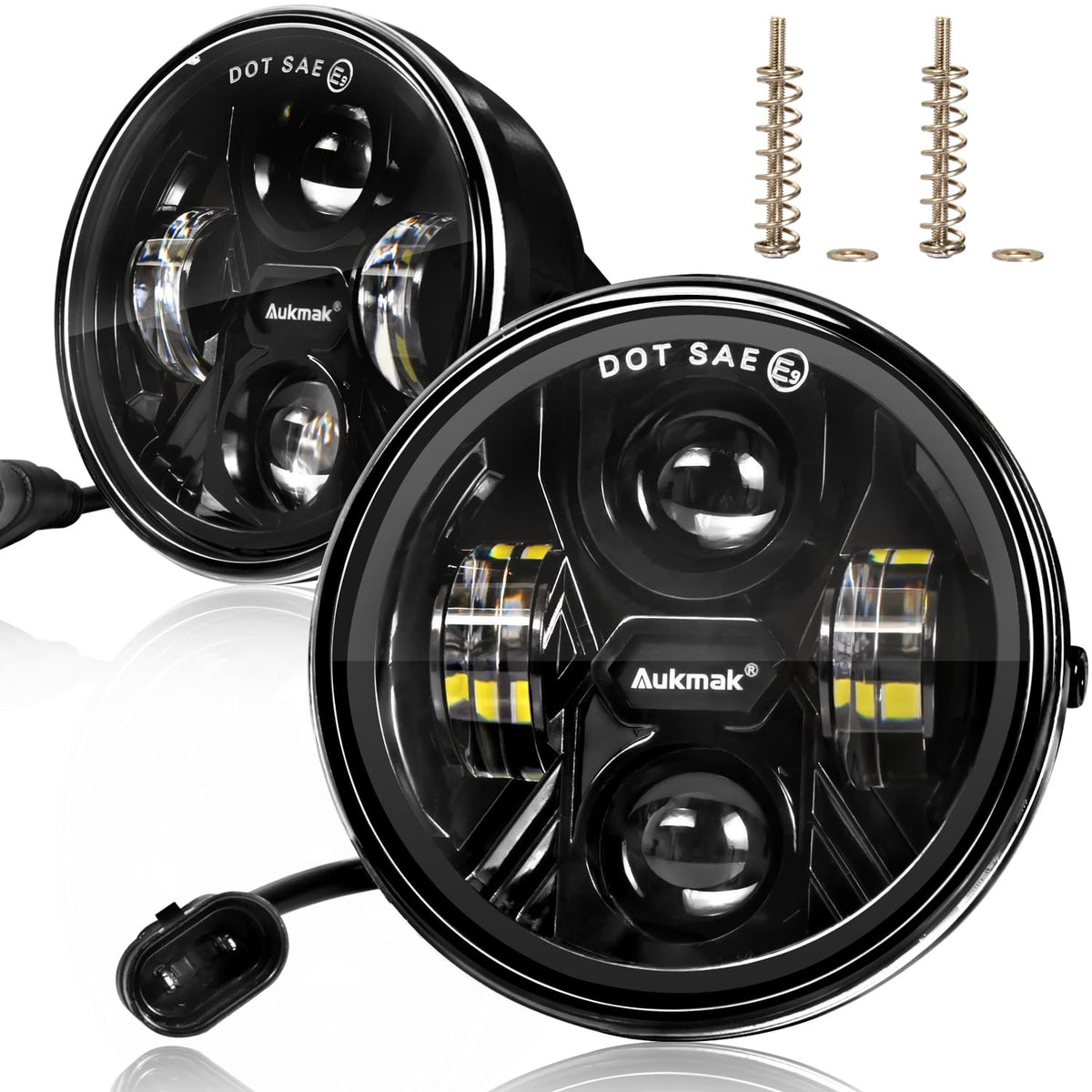 Aukmak F150 fog light front upgrade delivers sharper visibility at night.
