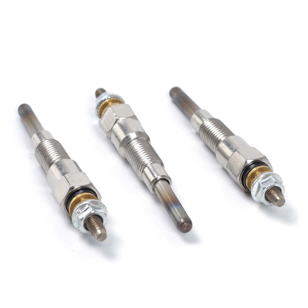 High-quality aftermarket Aumtoni glow plugs for dependable starts.