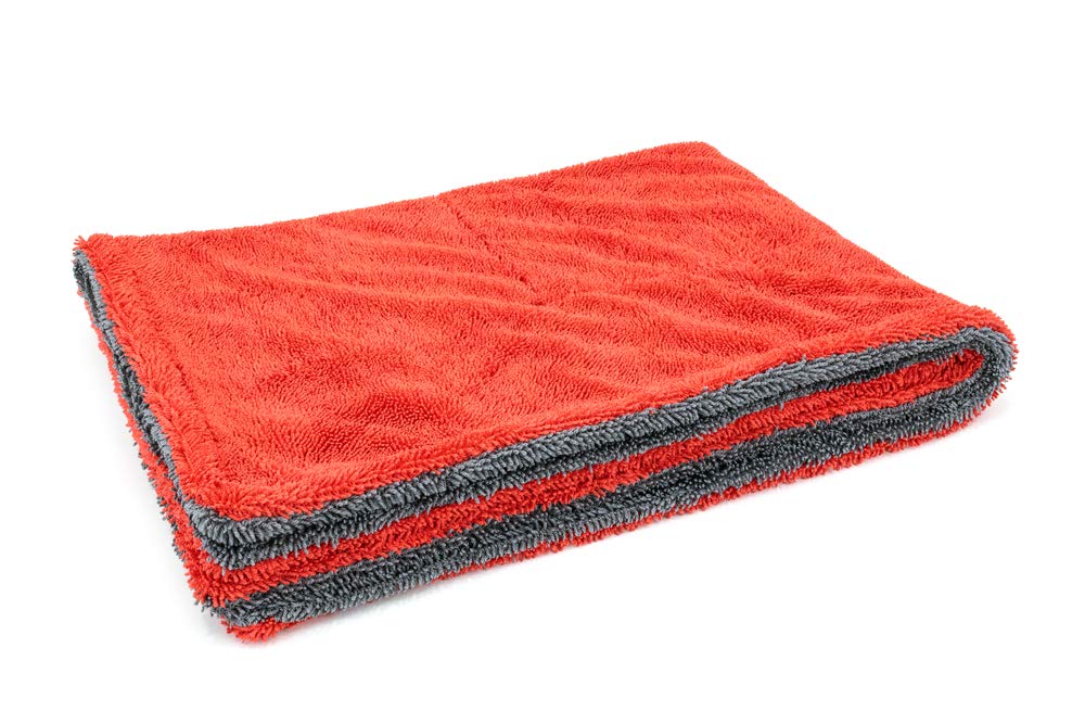 Autofiber Dreadnought microfiber towel focusing on absorbency for quick drying.