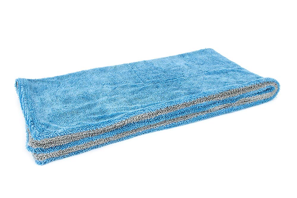 Autofiber Dreadnought XL microfiber drying towel on a vehicle for fast water pickup