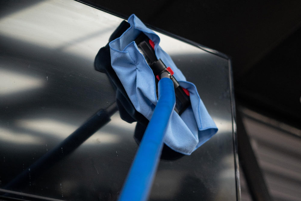 Autofiber Mitt on a Stick Pro Plus padded 57-inch pole protects surfaces during cleaning