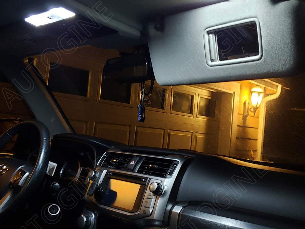 AUTOGINE license plate light 2 ensures license plate readability after dusk.