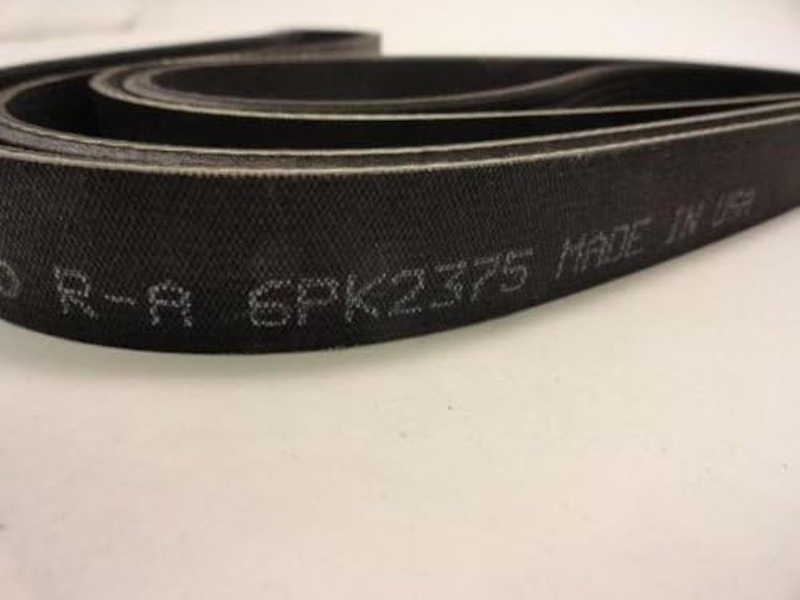 Bando USA 6PK2375 belt offers broad vehicle compatibility across many makes.