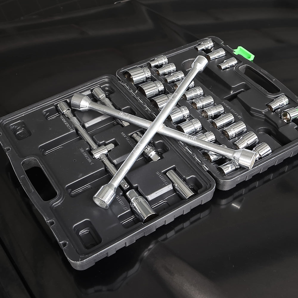 Bates Choice roadside emergency tool ready for tire changes.