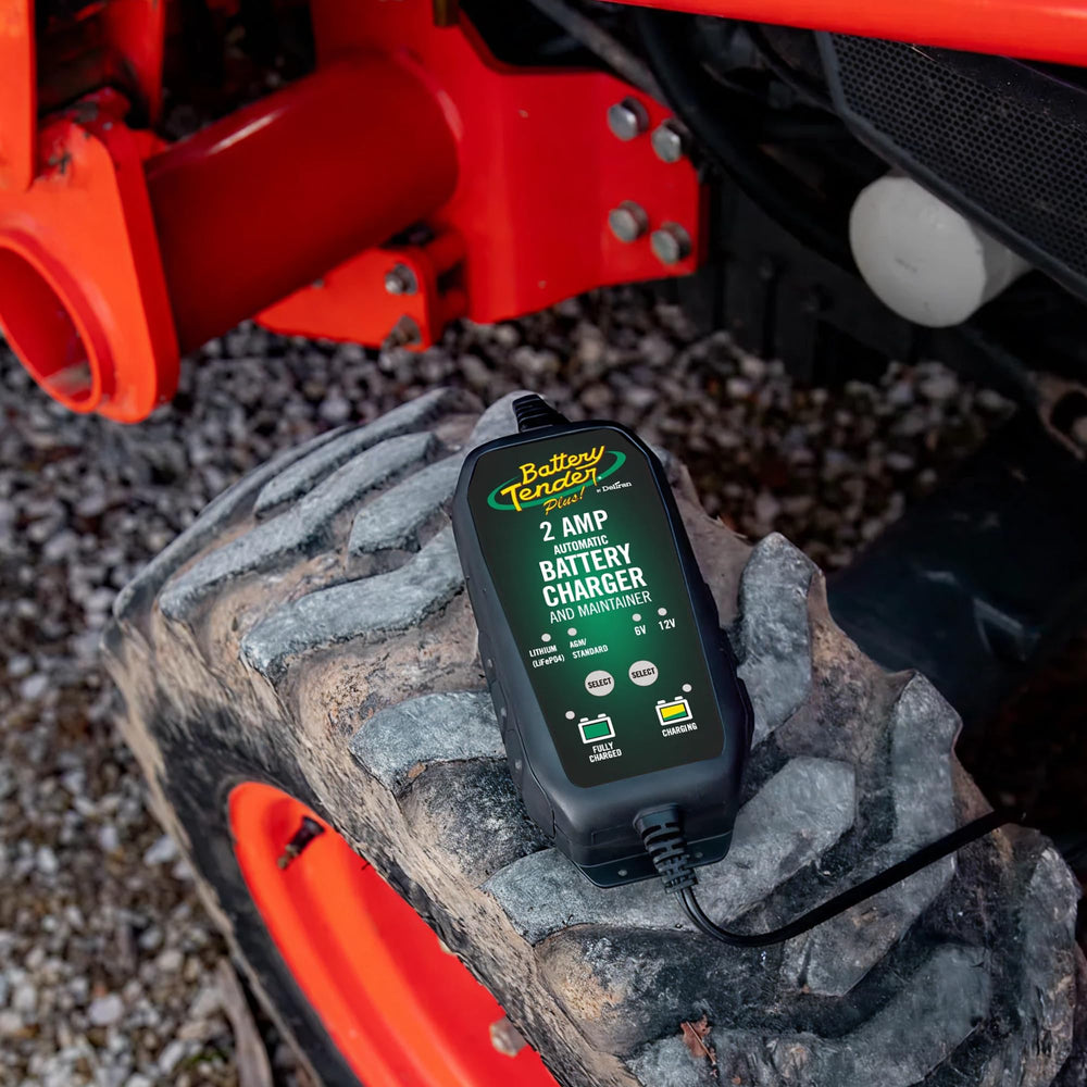 Battery Tender ring-terminal cable included for versatile attachment