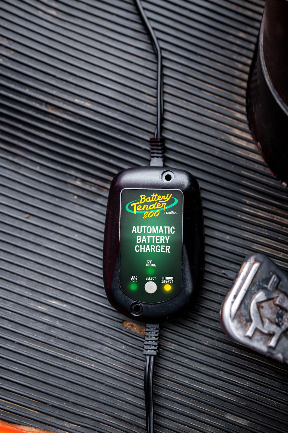 Battery Tender 800 spark-proof protection helps prevent shorts.