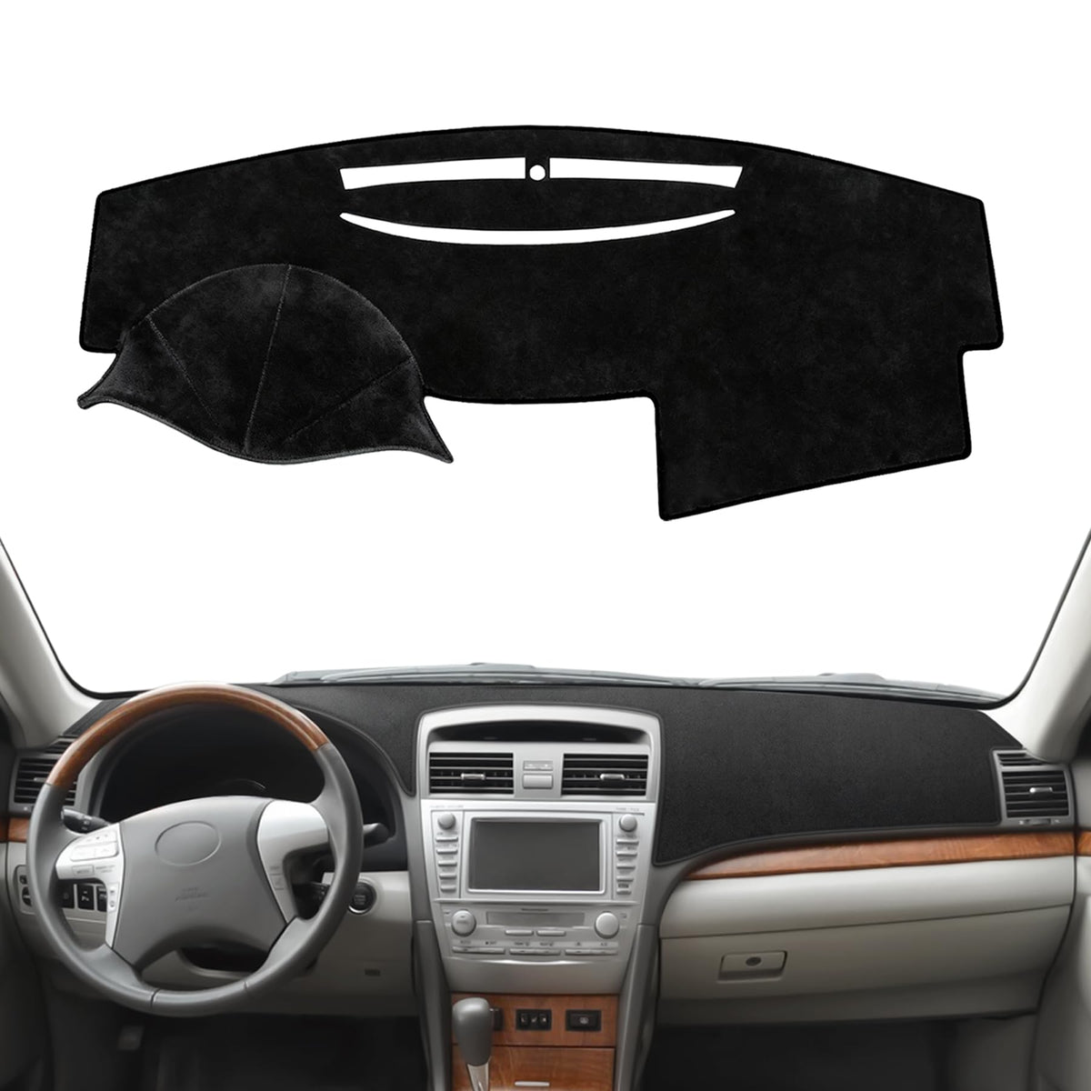 Bercicci dash cover in Camry 2007–2011 front view demonstrates snug fit and sun protection.