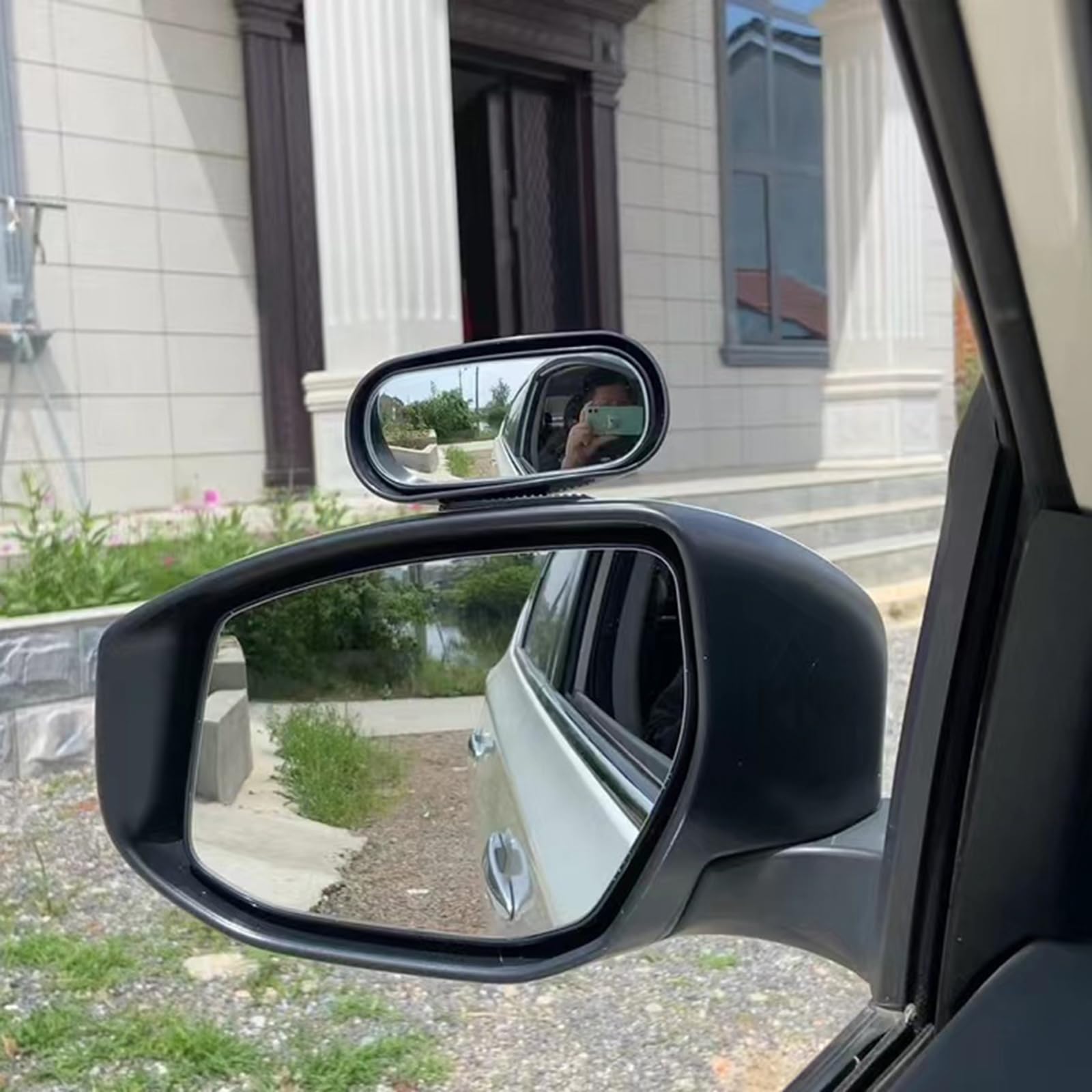 Berfi Life blind spot mirrors fit cars, SUVs and trucks for versatile use.