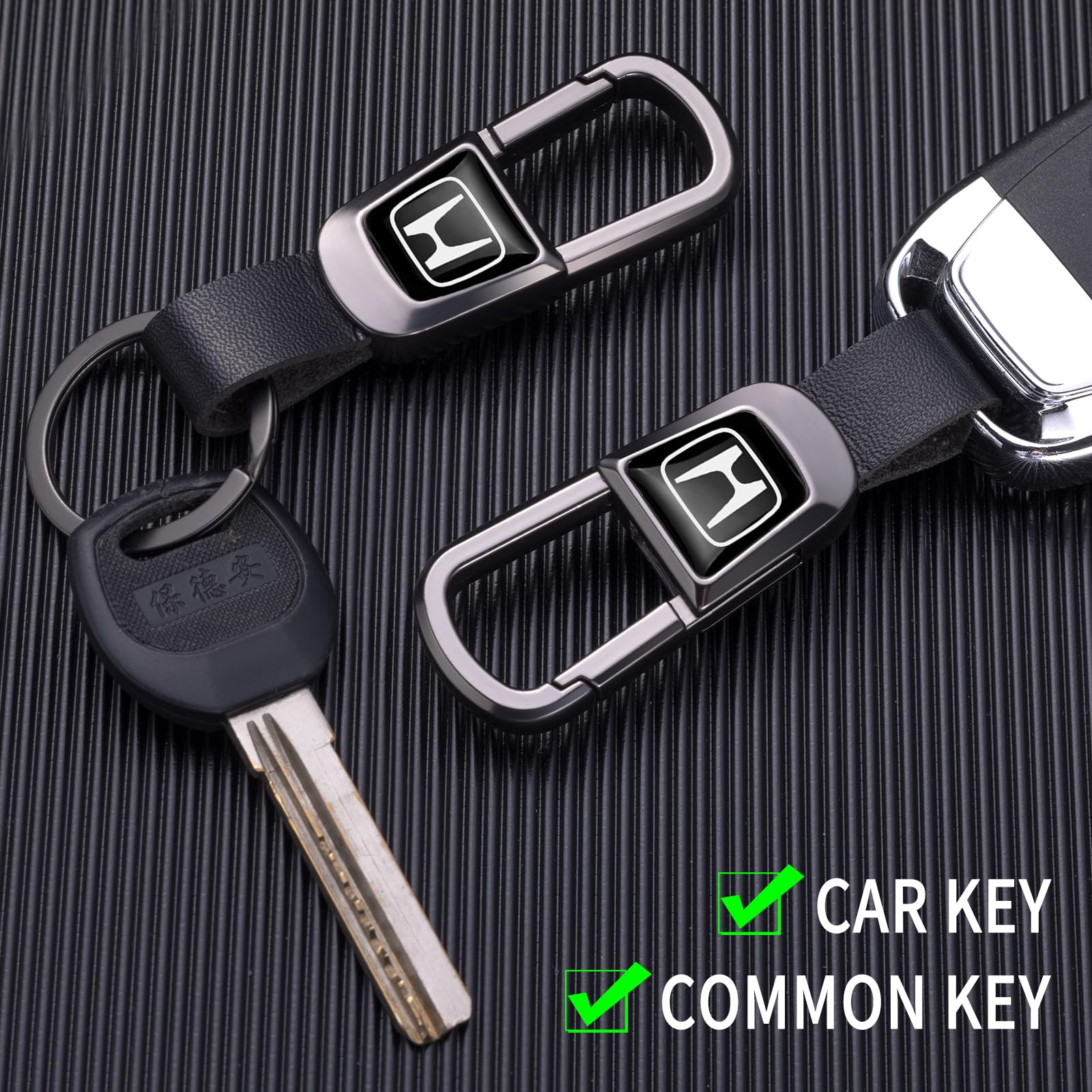 BFIVEANTE leather keychain for Honda CR-V with soft braided rope grip and secure key retention.