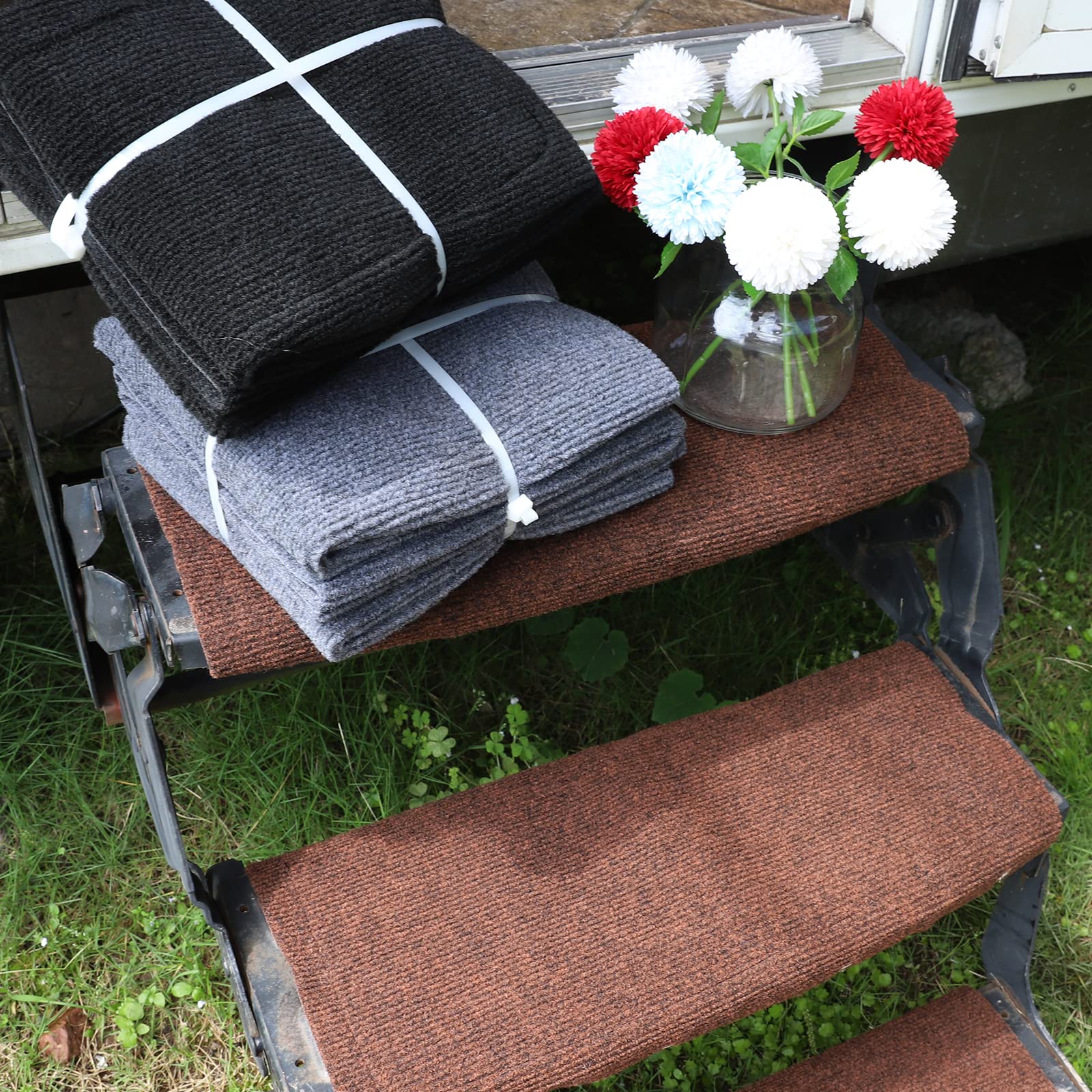 BLACKHORSE-RACING RV Step Rugs fit 22 inch stairs with coverage