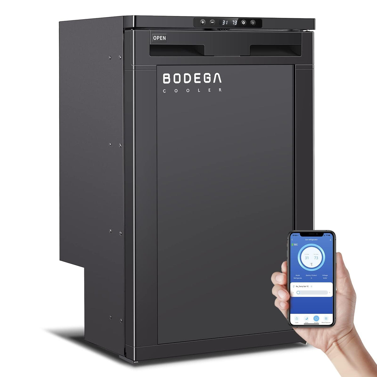 BODEGACOOLER 83L front view with lock for secure travel