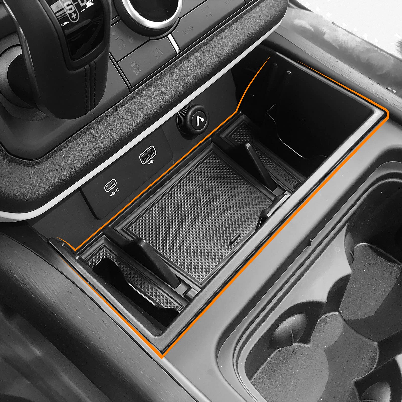 Bomely Defender tray non-slip mat keeps items from shifting while driving.