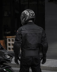 BORLENI motorcycle jacket with removable warm liner for seasonal versatility.