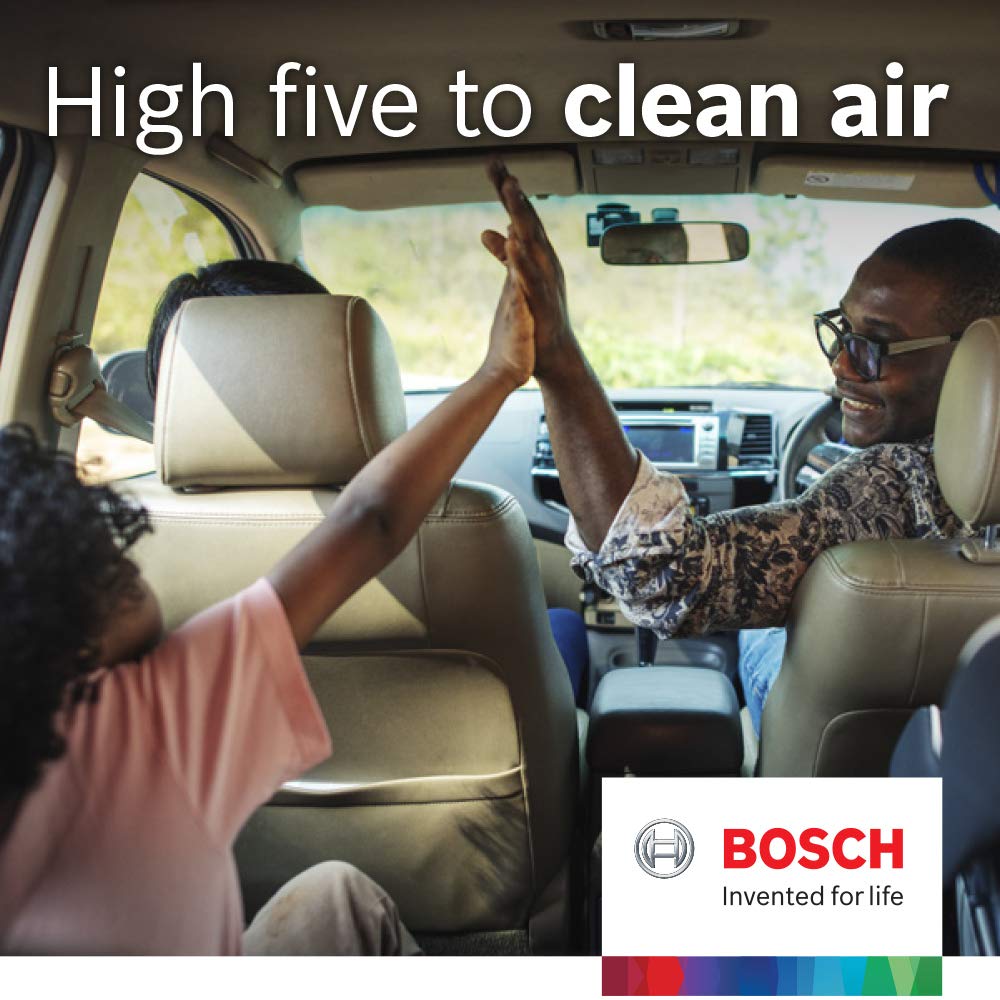 Bosch 6043C image emphasizes chemical-free clean air in vehicle.