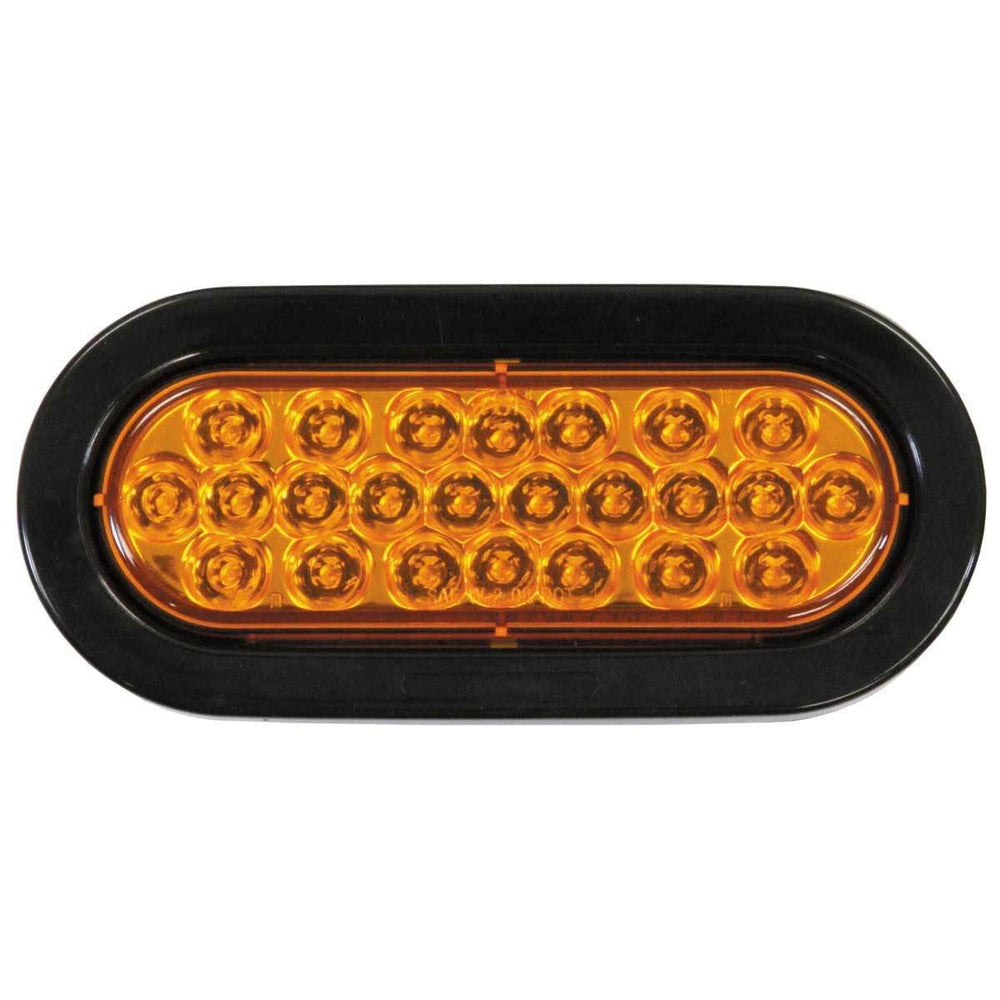 IP67-rated housing protects the light from dust and water on rugged jobsites.