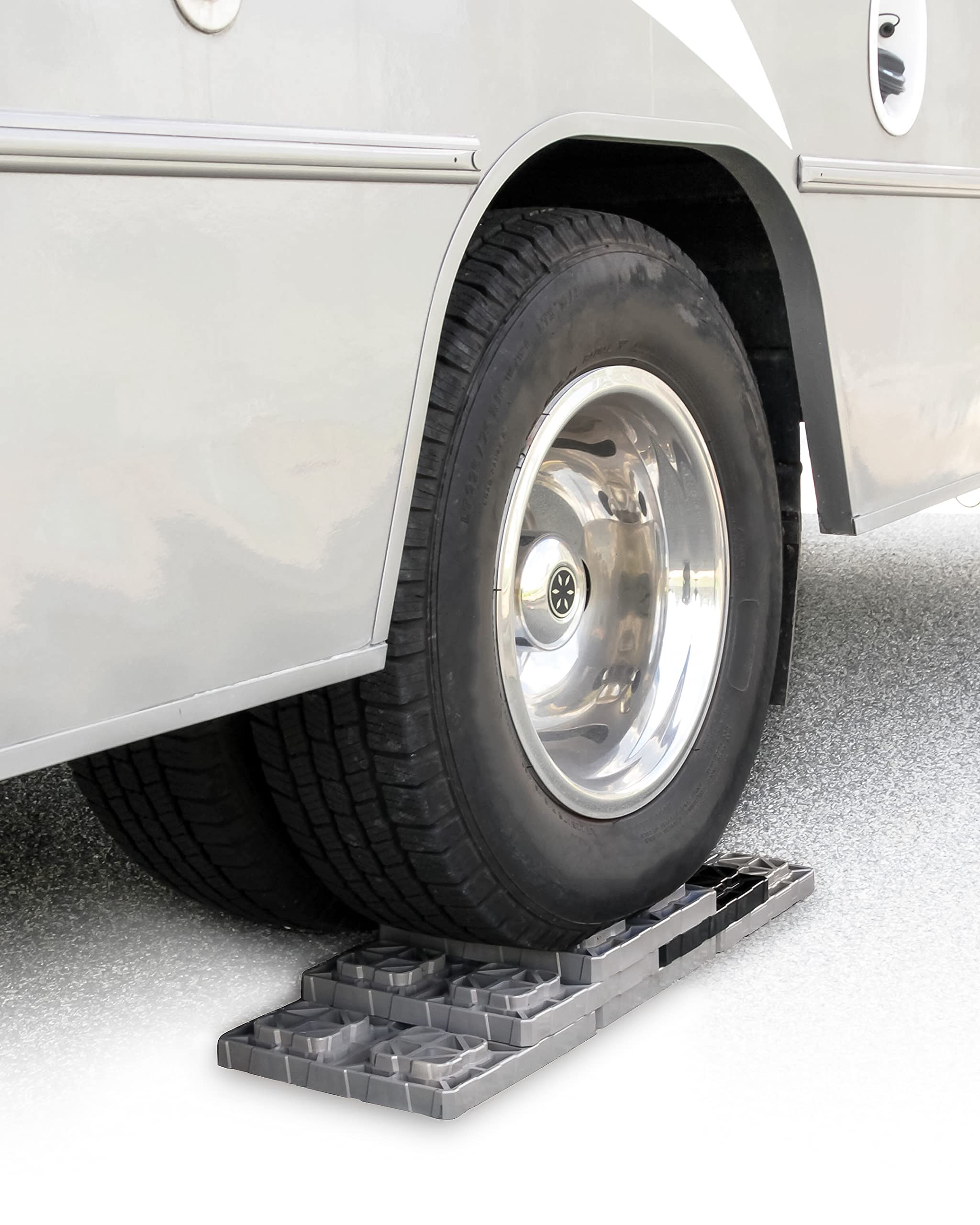 Camco FasTen XL block showing integrated carrying T-handle for transport.