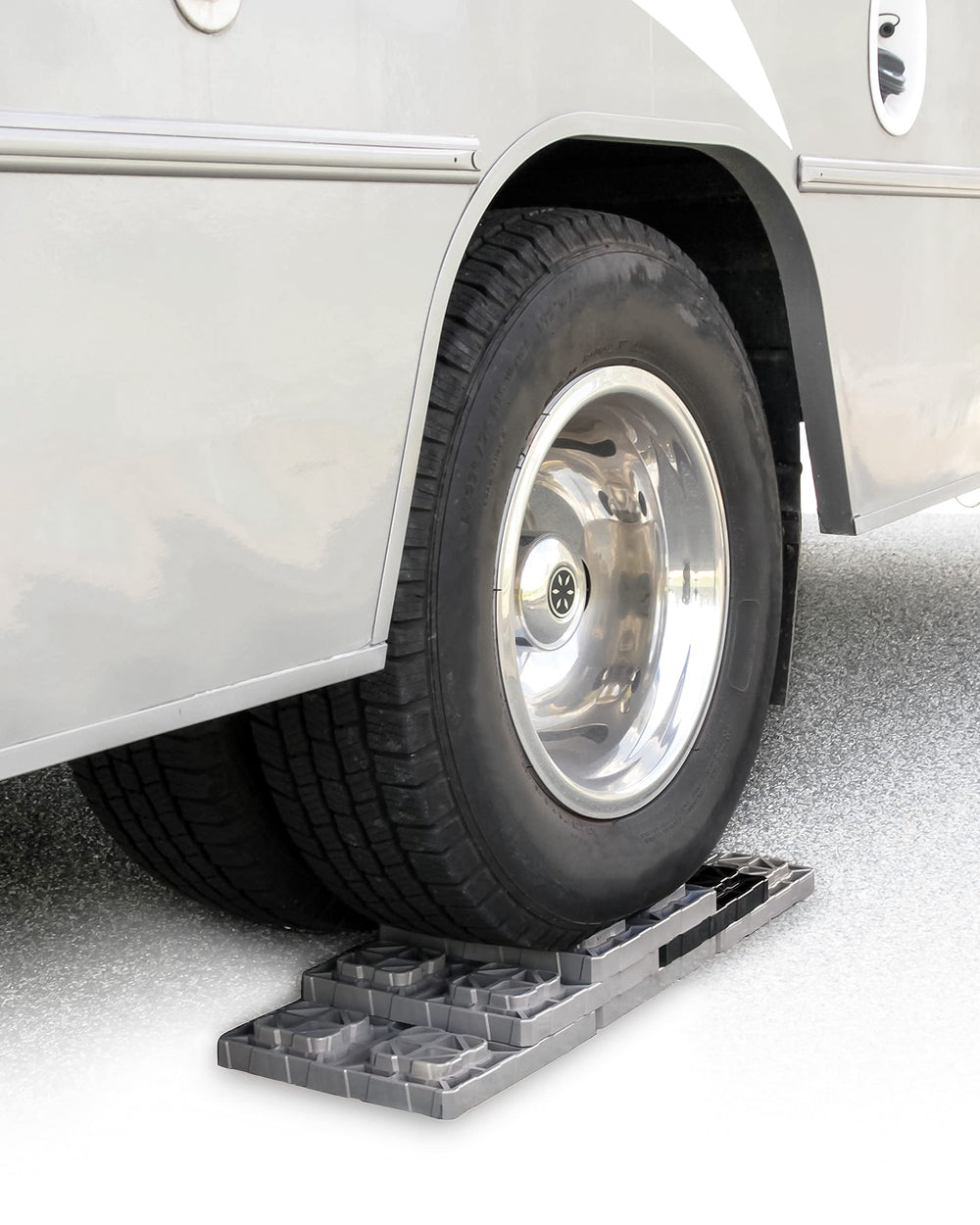 Camco FasTen XL block showing integrated carrying T-handle for transport.