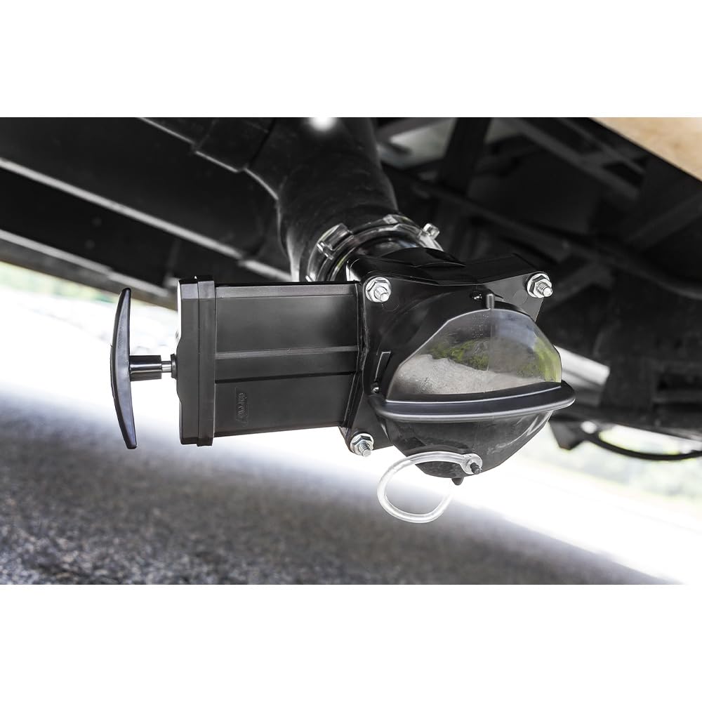 Camco gate valve with bayonet prongs enables quick, secure RV hookups.