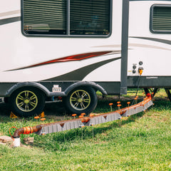 Camco Rhino pull handle and wing design allow clean, rapid disconnection.